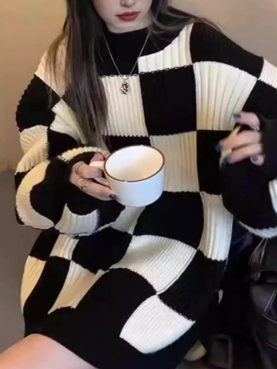 Silhouette Knit Sweater - Brick + Boho